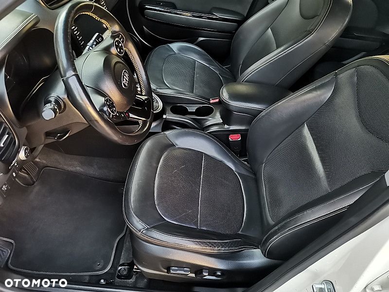 Kia Soul 1.6 CRDi XL EU5 - 7