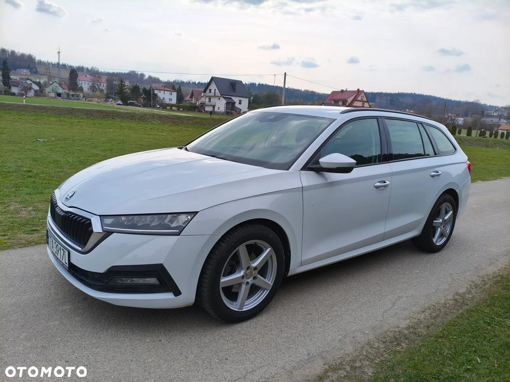 Skoda Octavia 2.0 TDI DSG Style - 5