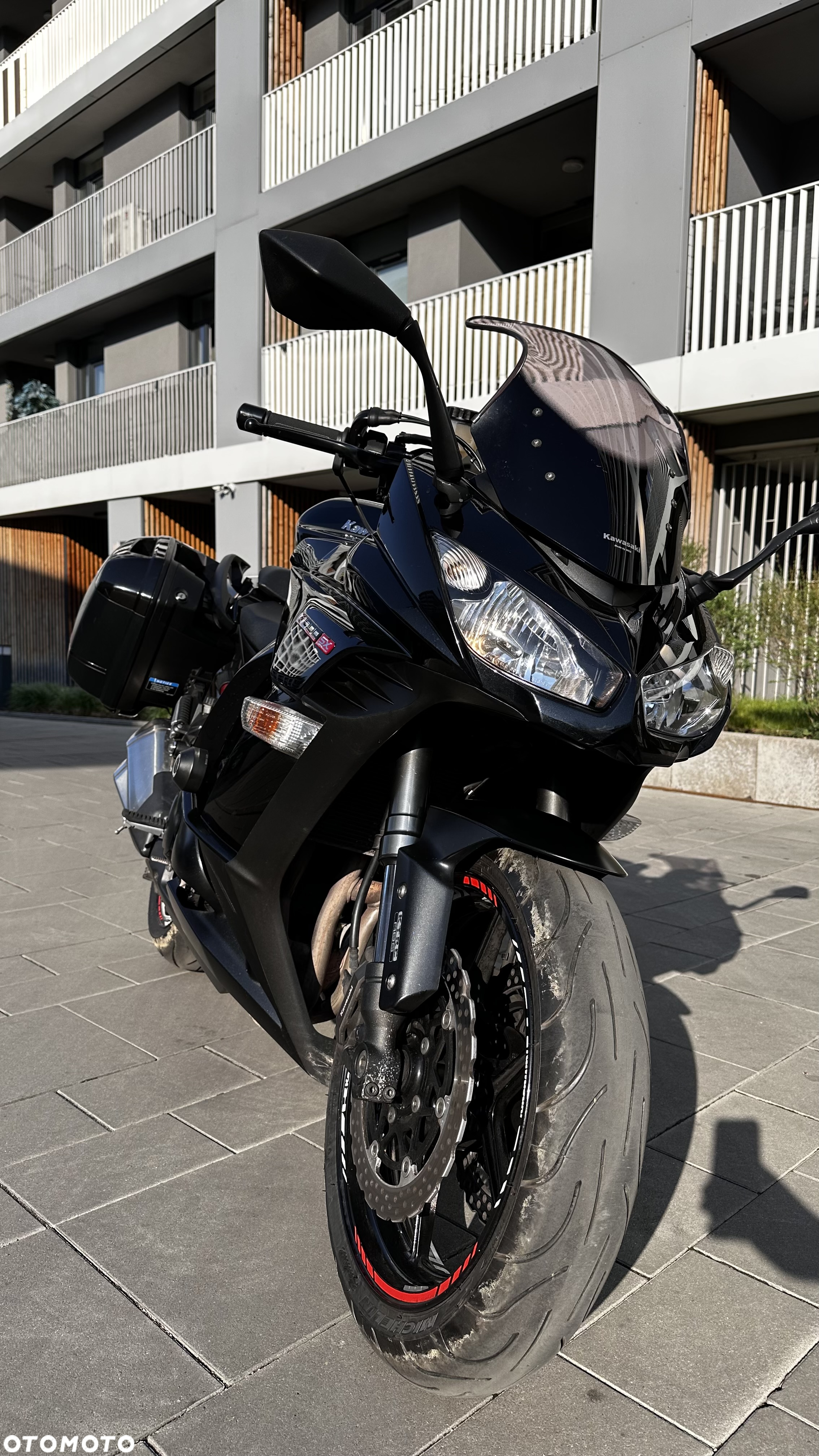 Kawasaki Ninja 1000 SX - 14