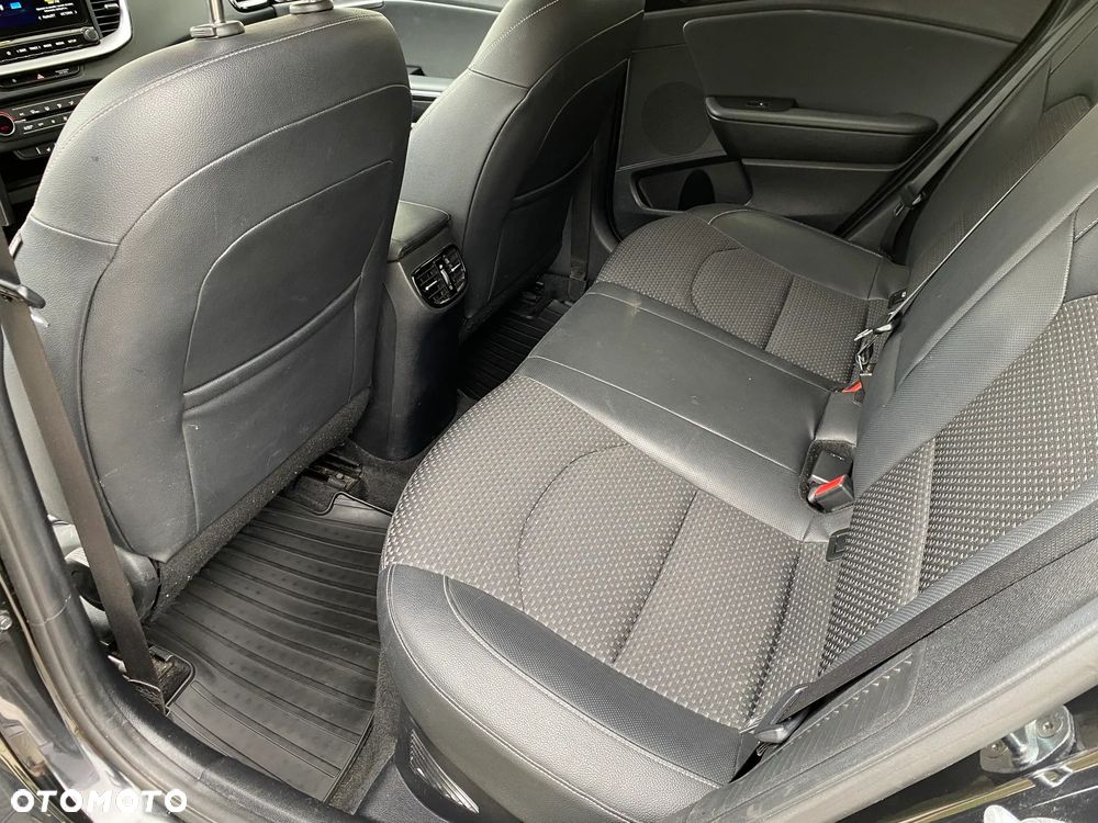 Kia Ceed 1.6 GDI PHEV Business Line DCT - 14