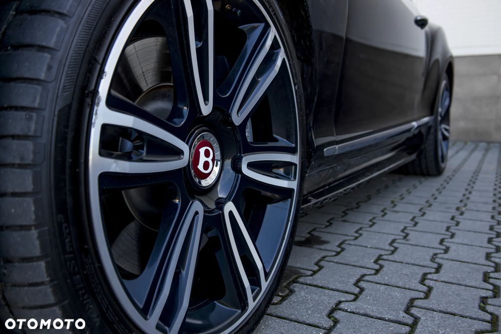 Bentley Continental GT - 16