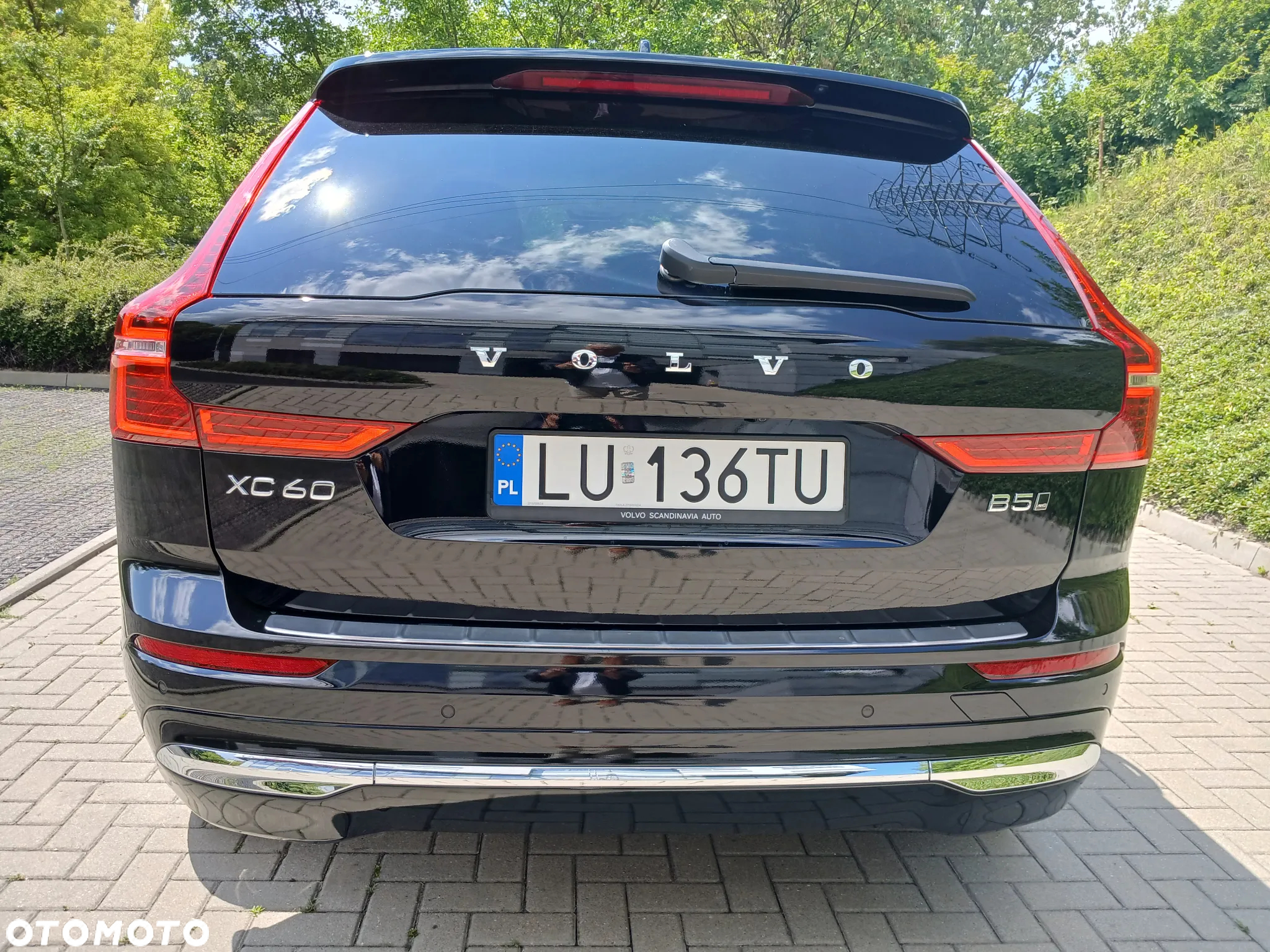 Volvo XC 60 B5 B AWD Ultimate Bright - 9