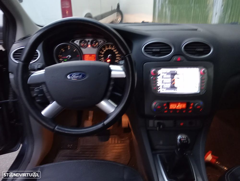 Ford Focus SW 1.6 TDCi Titanium 17 - 11