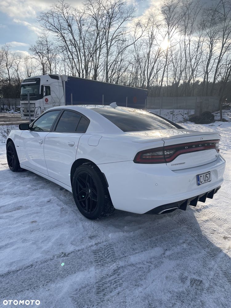 Dodge Charger 5.7 R/T - 6