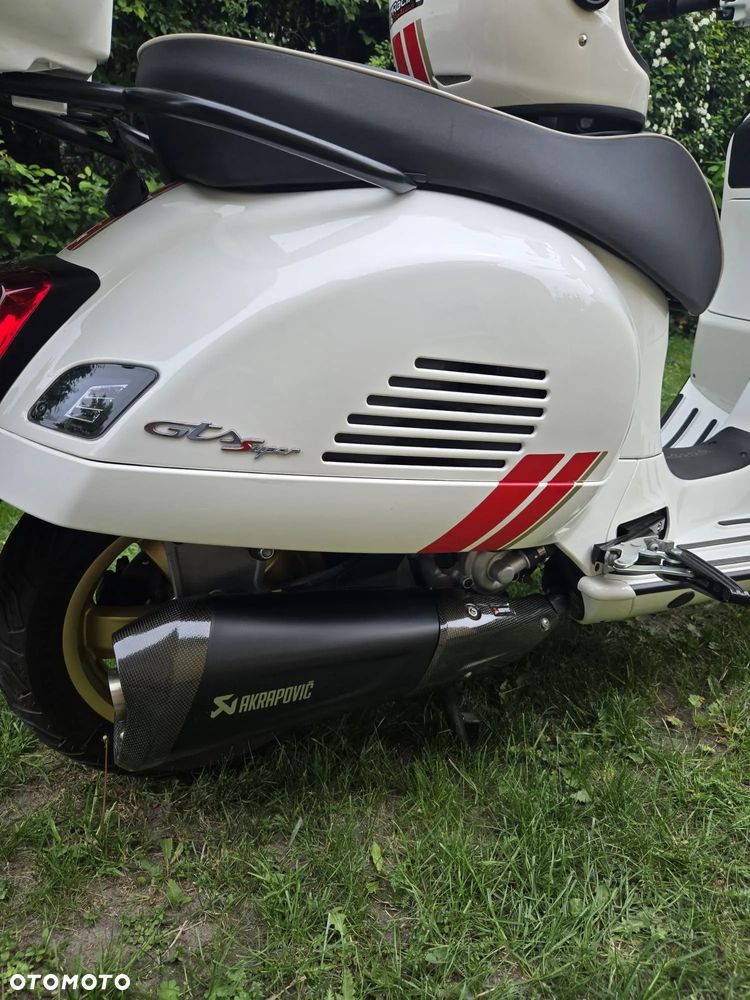 Vespa GTS - 3