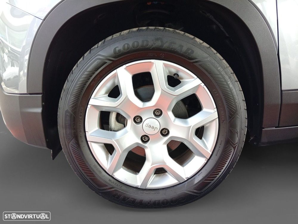 Jeep Avenger 1.2 GSE T3 Altitude - 14