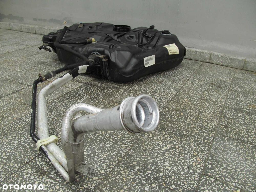 VOLVO S80 II V70 III 2.4 D5 06-13 BAK ZBIORNIK PALIWA 30792966 30732963 - 7