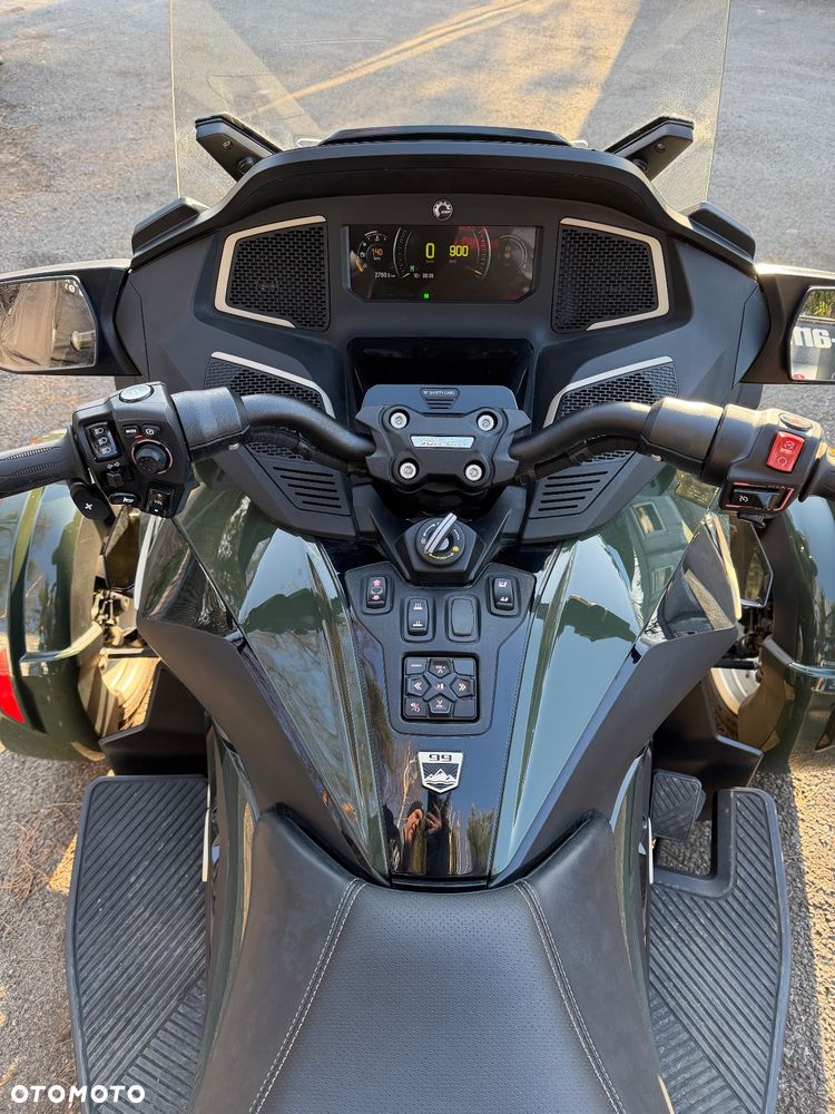 Can-Am Spyder - 7