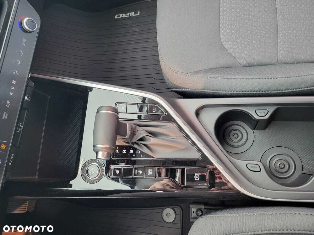 Kia Niro - 24