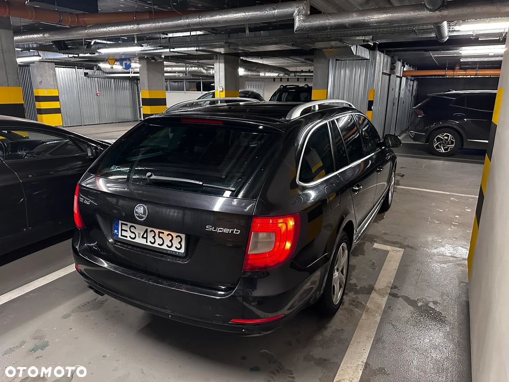 Skoda Superb 2.0 TDI 4x4 Elegance DSG - 15