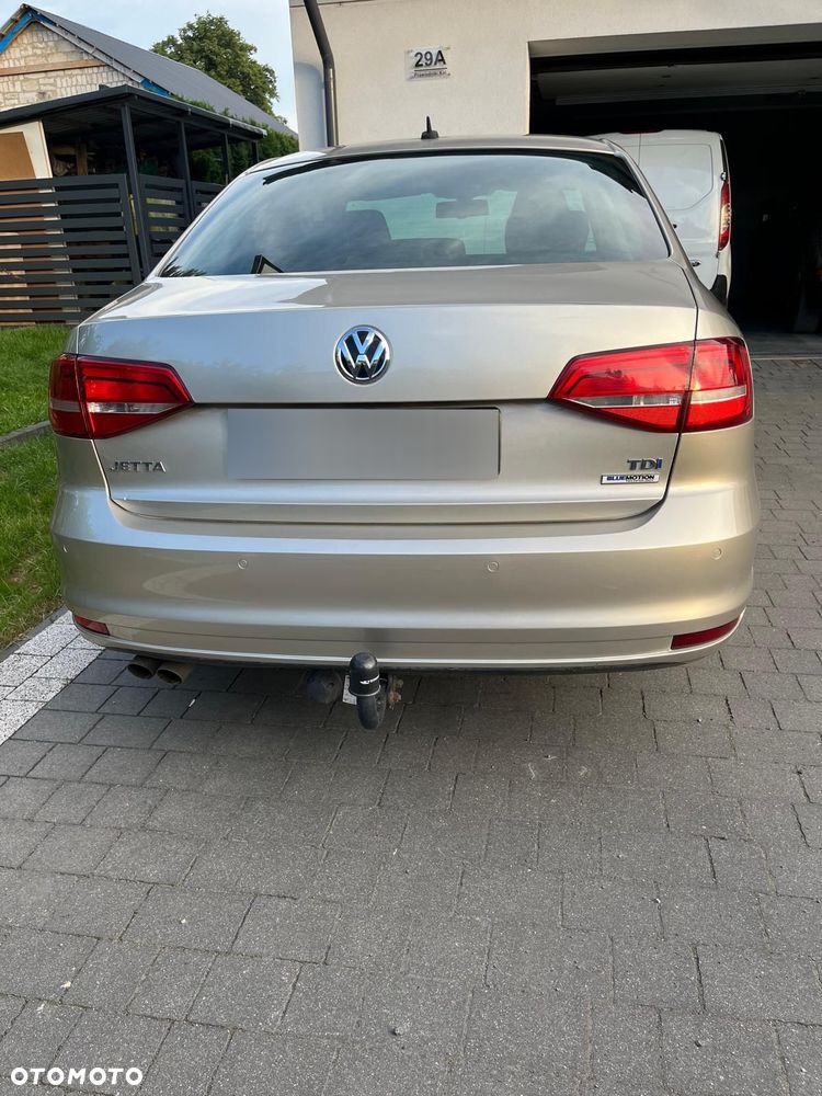 Volkswagen Jetta 2.0 TDI DPF BMT Highline - 3