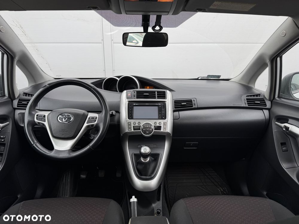 Toyota Verso 2.0 D-4D - 9