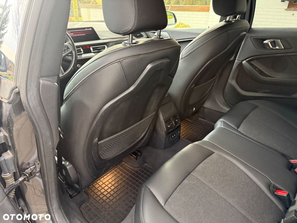 BMW Seria 2 220d Sport Line sport - 17