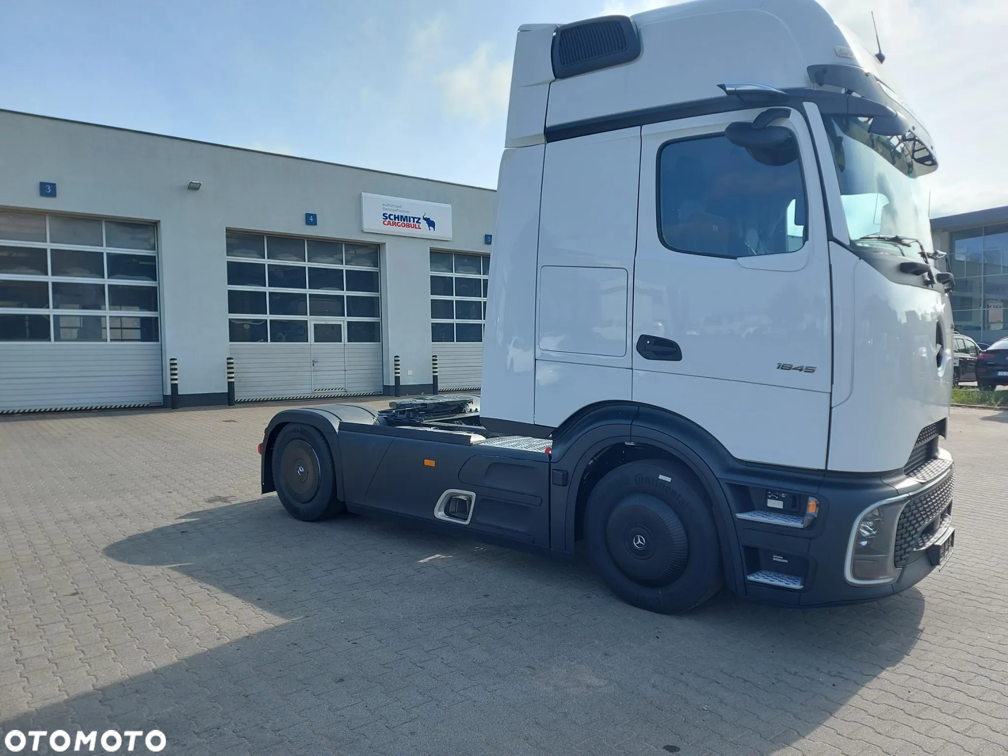 Mercedes-Benz Actros 1845 LS - 3