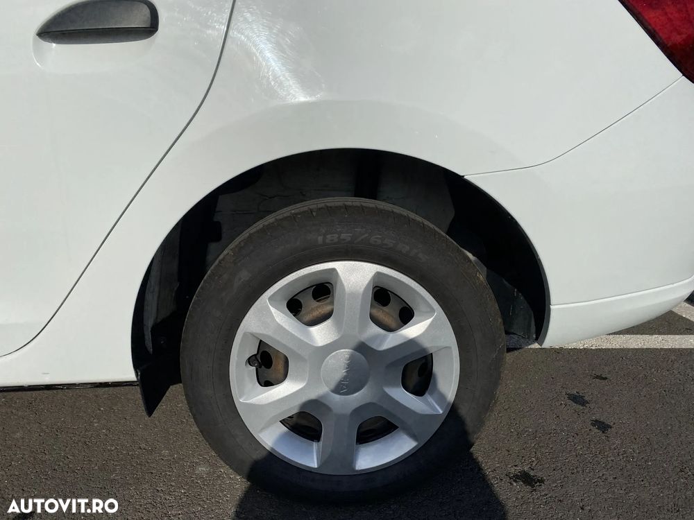 Dacia Logan 1.2 Laureate - 12