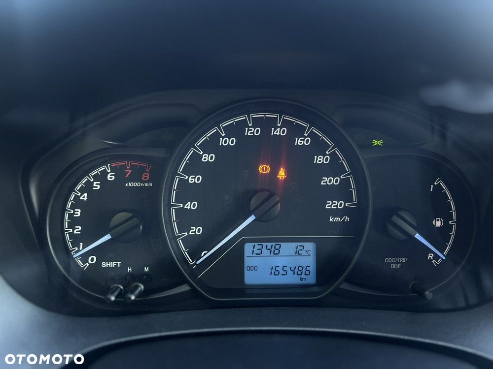 Toyota Yaris 1.5 Active - 23