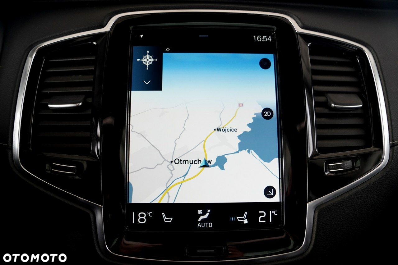 Volvo XC 90 - 31
