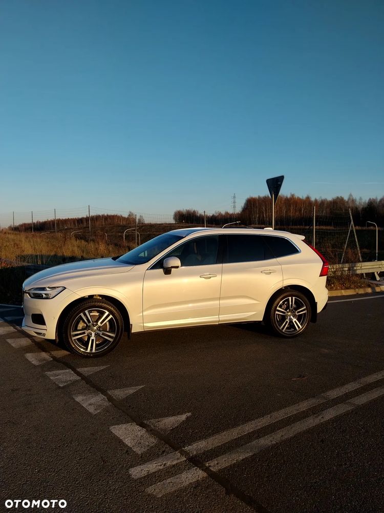 Volvo XC 60 T6 AWD Momentum - 6