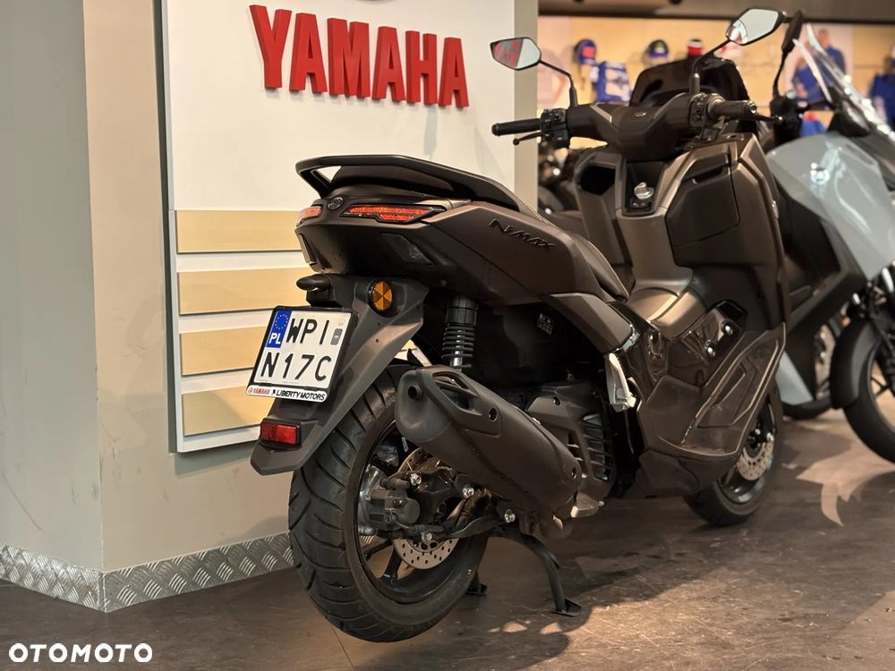 Yamaha NMAX - 6