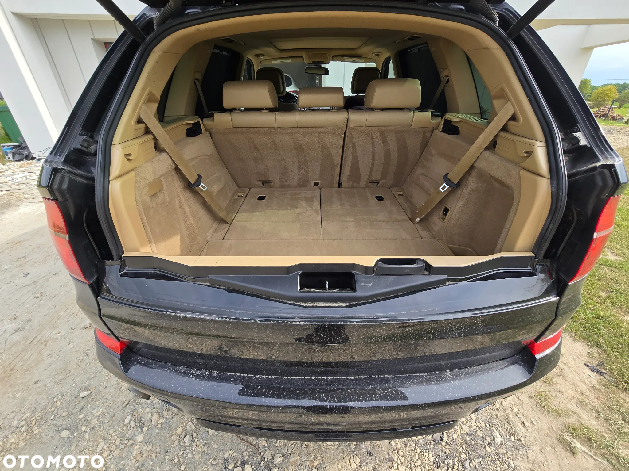 BMW X5 xDrive35i - 32