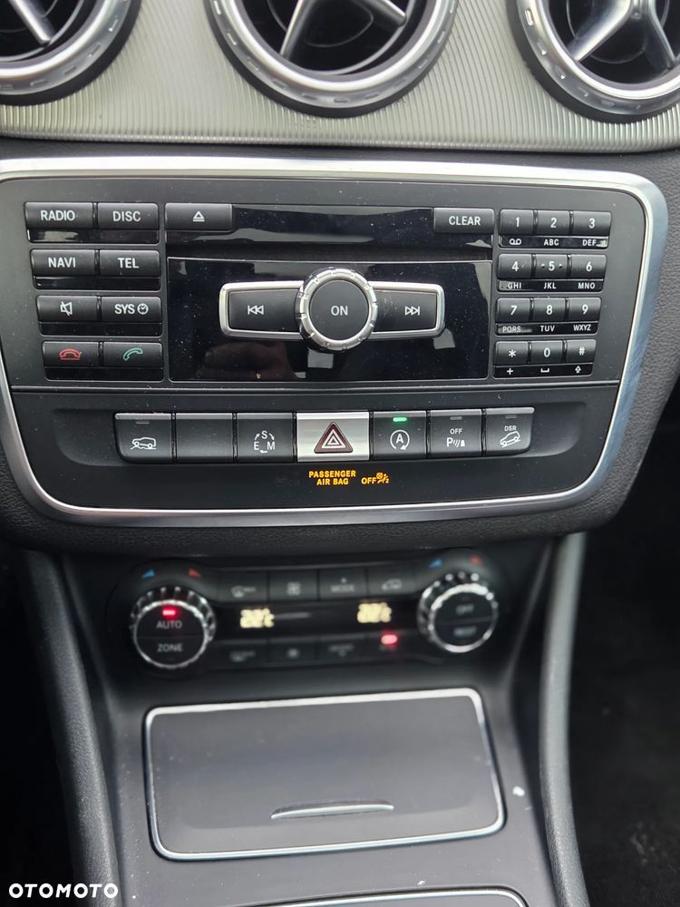 Mercedes-Benz GLA 220 CDI 4-Matic - 12