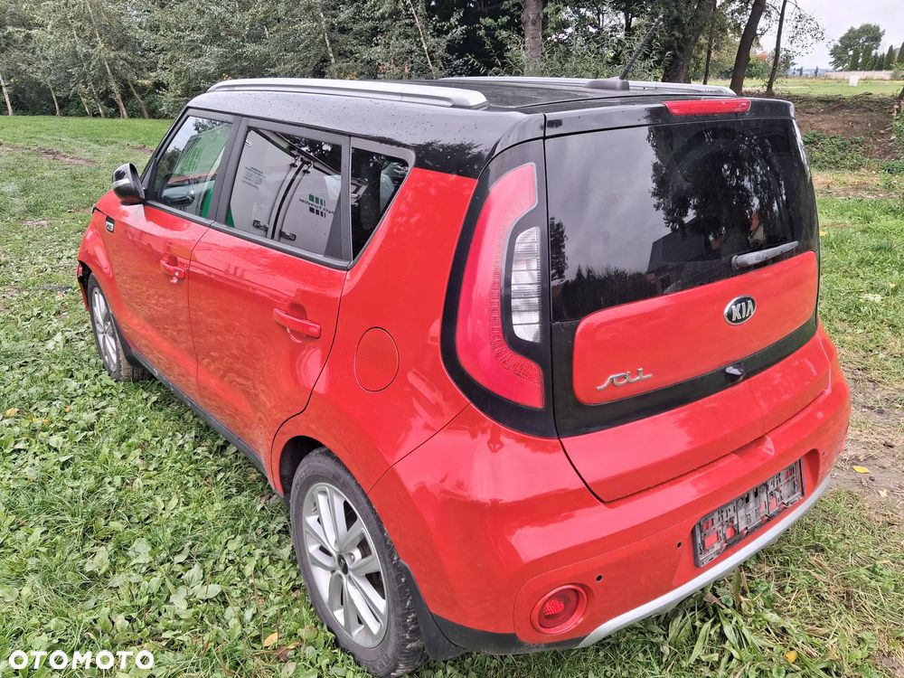 Kia Soul - 10
