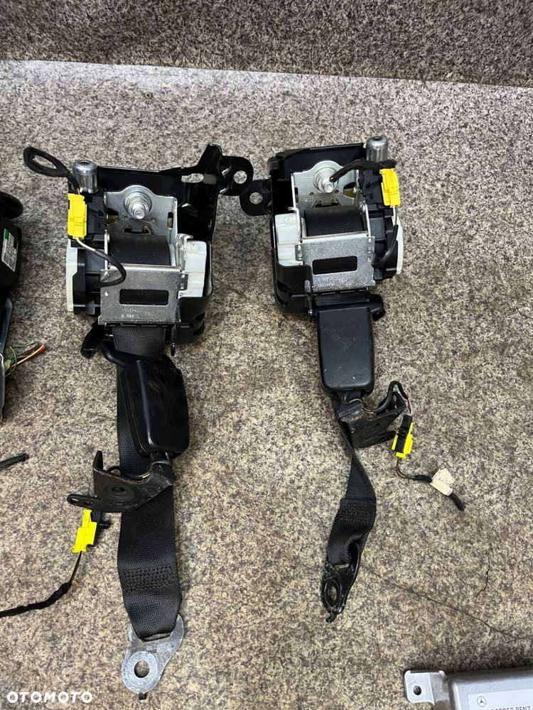 Pasy przod tyl poduszka kierowcy pasazera modul AIRBAG W204 KOMBI KPL - 7