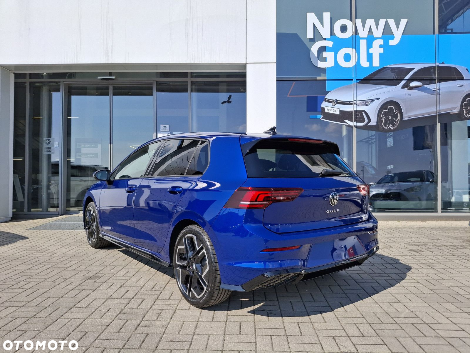 Volkswagen Golf - 8