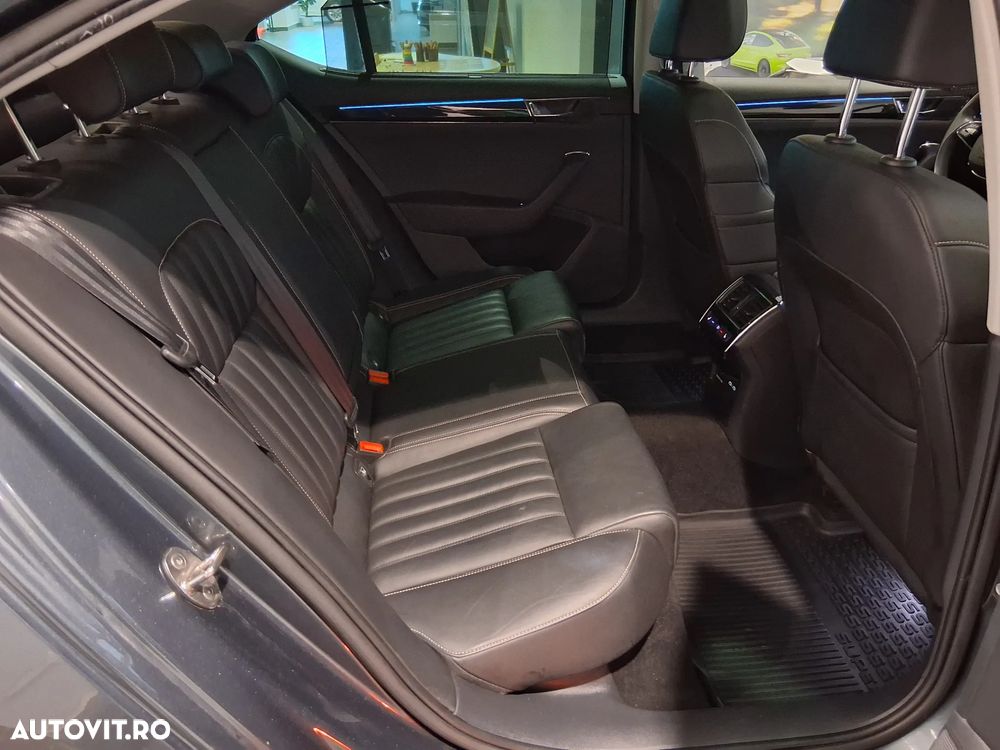 Skoda Superb 2.0 TSI 4X4 DSG Laurin & Klement - 37