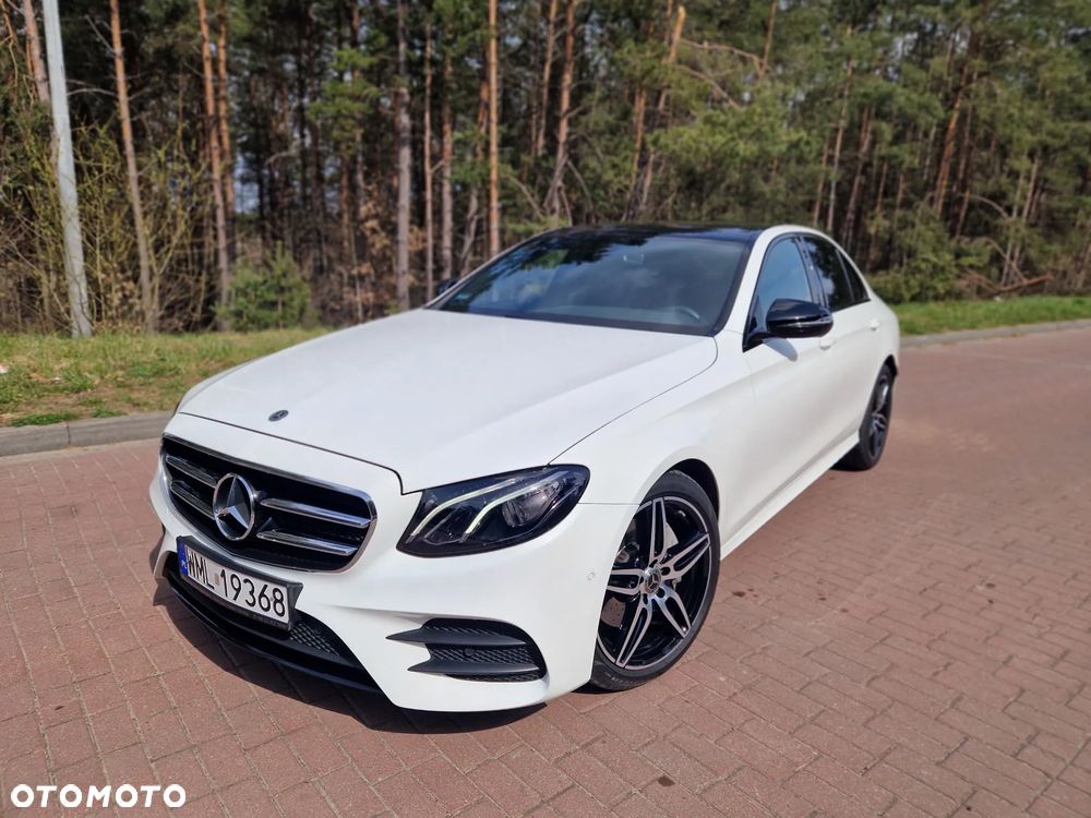 Mercedes-Benz Klasa E 220 d 4-Matic 9G-TRONIC - 1