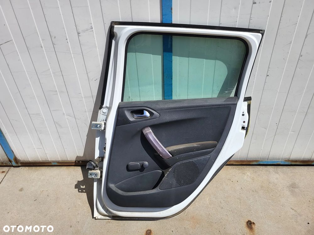 Drzwi prawe tylne tył Peugeot 2008 EWP - 6