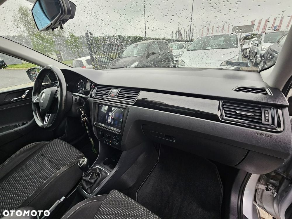Skoda RAPID - 22