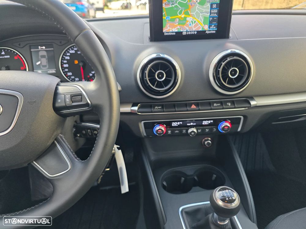 Audi A3 Limousine 1.6 TDI Sport - 26