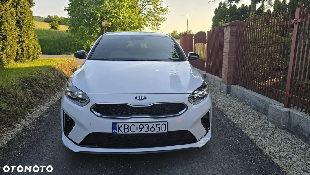 Kia ProCeed 1.5 T-GDI OPF GT LINE - 11