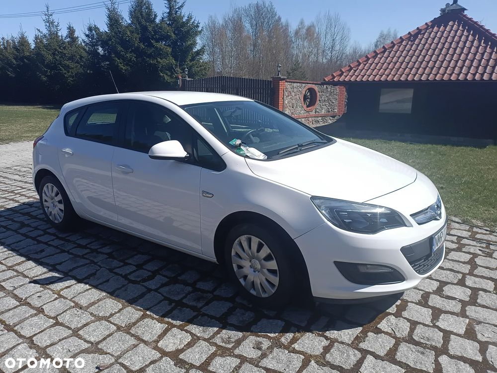 Opel Astra 1.6 Essentia - 3