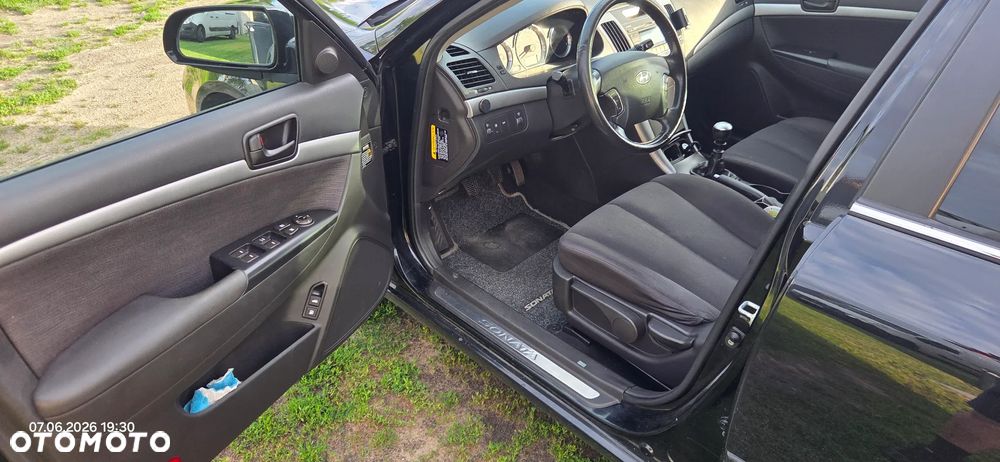 Hyundai Sonata 2.0 CRDi Style - 8