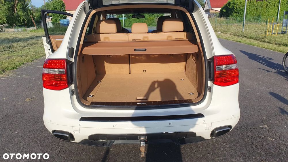 Porsche Cayenne Tiptronic S - 18