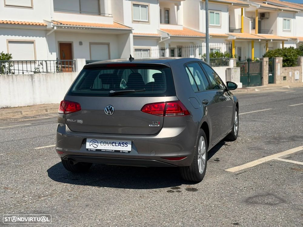 VW Golf 1.6 TDI Highline DSG - 4