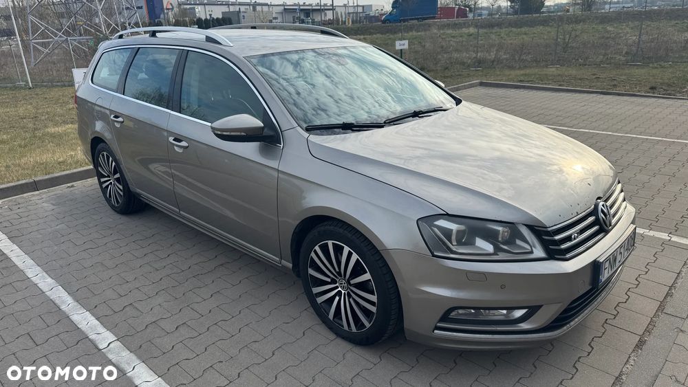 Volkswagen Passat 2.0 TDI Highline DSG - 1