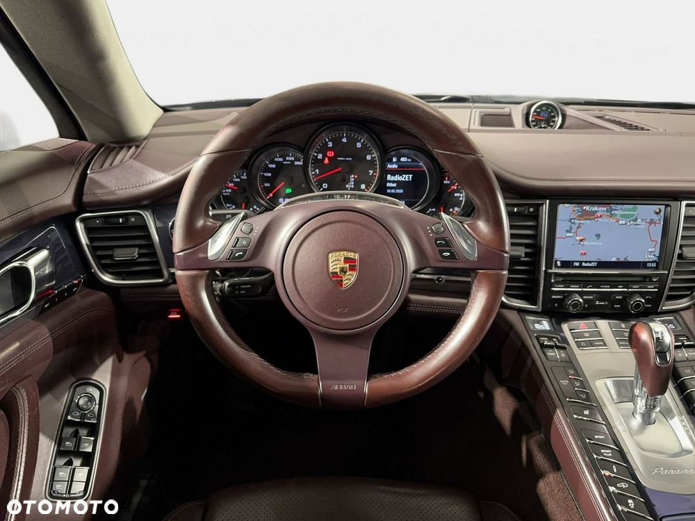 Porsche Panamera - 20