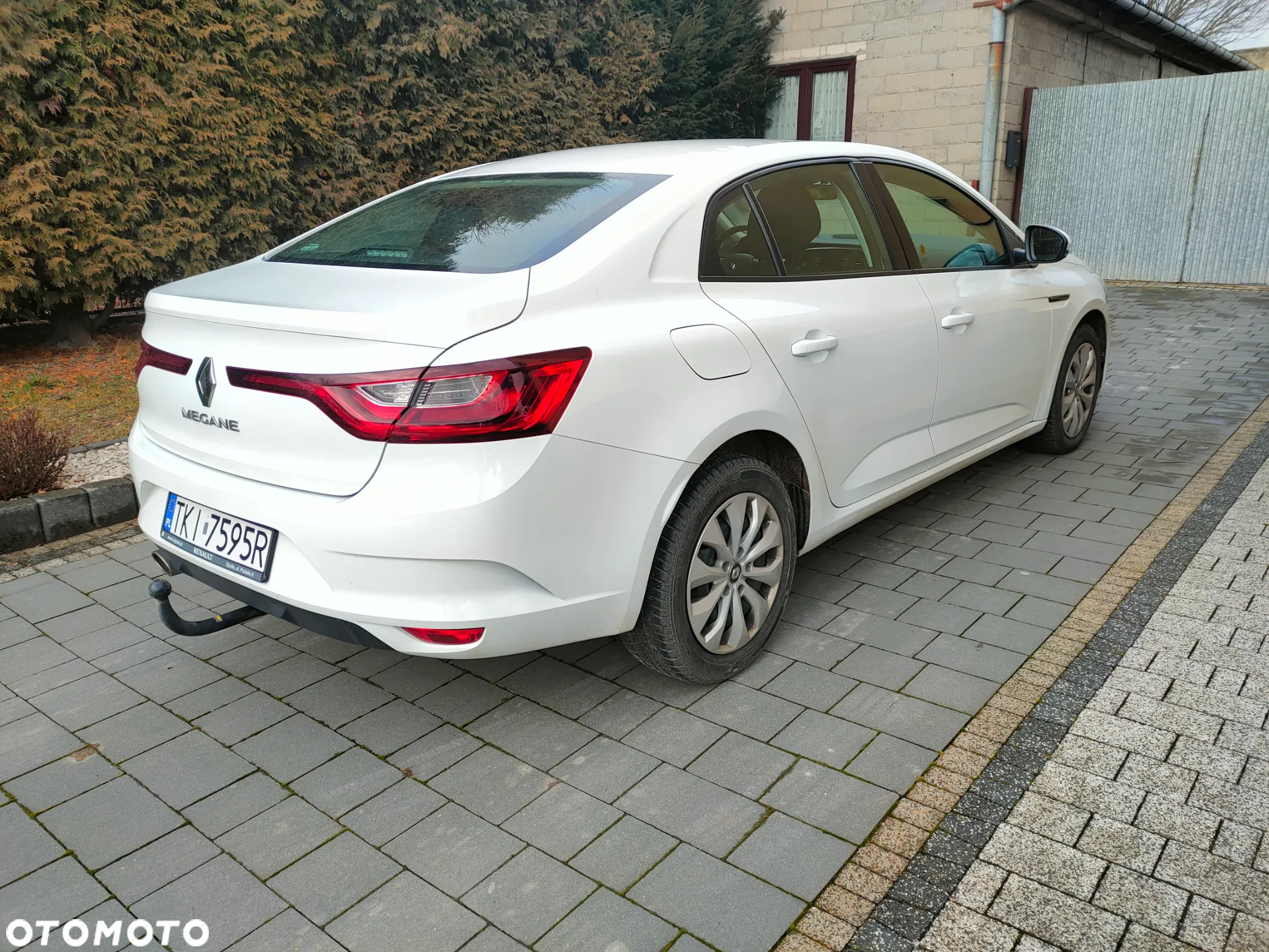 Renault Megane 1.6 SCe Life - 4