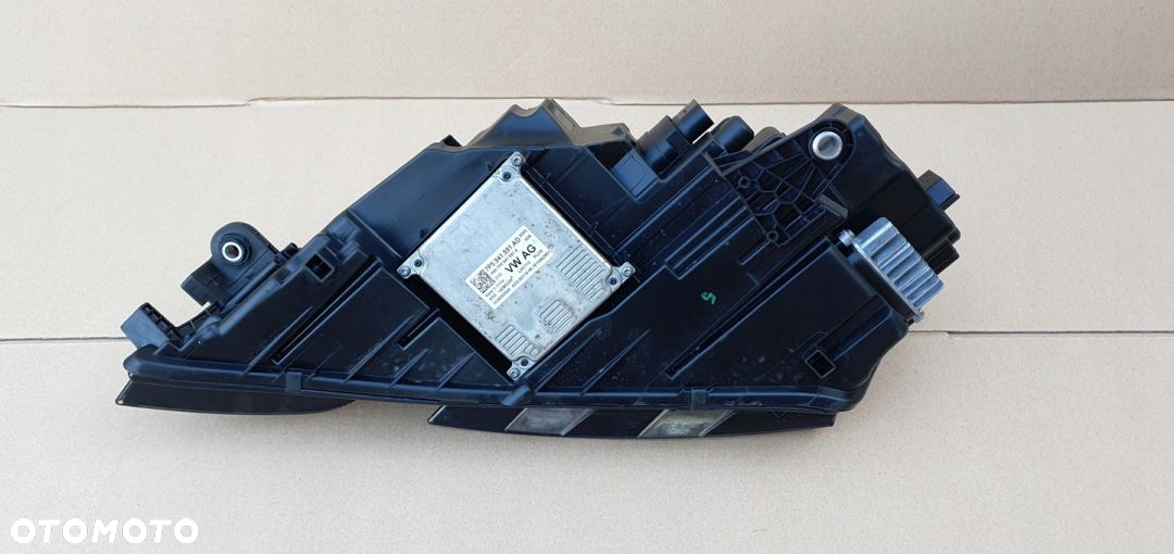 OCTAVIA III 3 LIFT 5E1 16- FULL LED PRAWA PRZÓD EU - 7