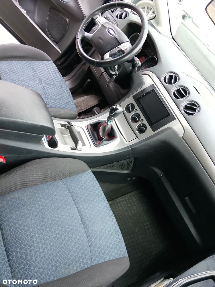 Ford S-Max - 6
