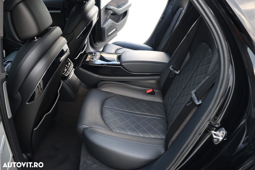 Audi A8 - 17
