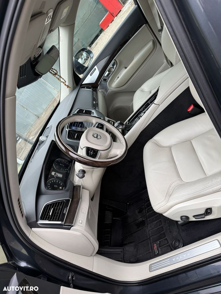 Volvo XC 90 D5 AWD Inscription - 5