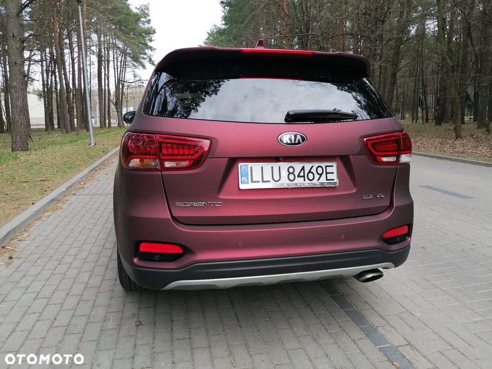 Kia Sorento - 11