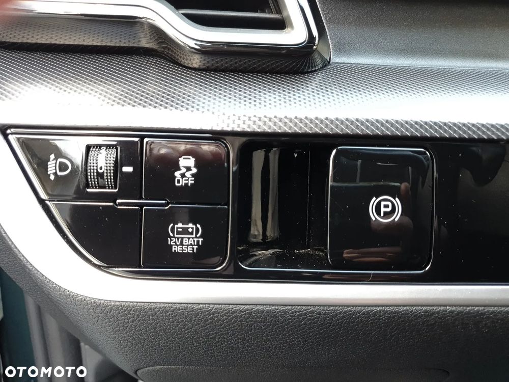 Kia Sportage 1.6 T-GDI HEV Anniversary 4WD - 26
