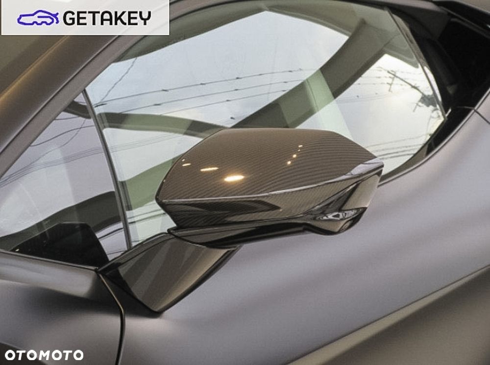 Lamborghini Revuelto - 8