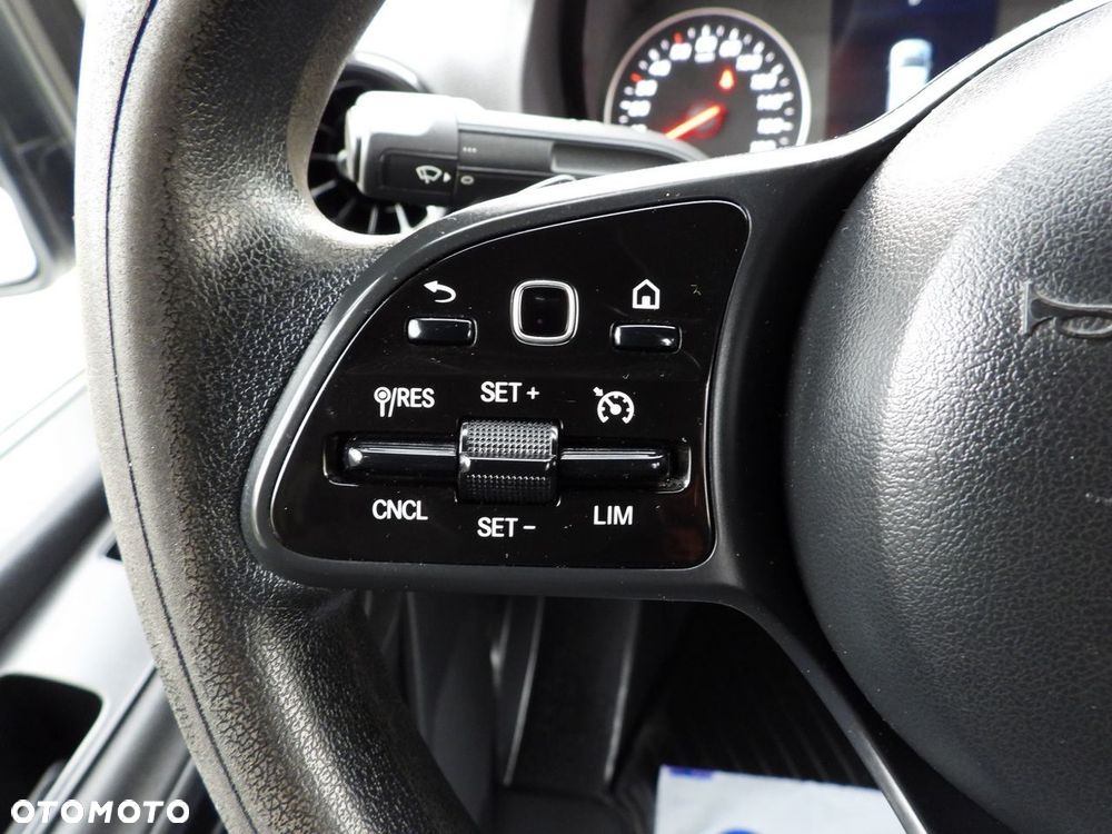Mercedes-Benz SPRINTER 316 BRYGADÓWKA  6 MIEJSC TEMPOMAT NAWIGACJA LEDY AUTOMAT  KLIMATYZACJA  160KM - 27
