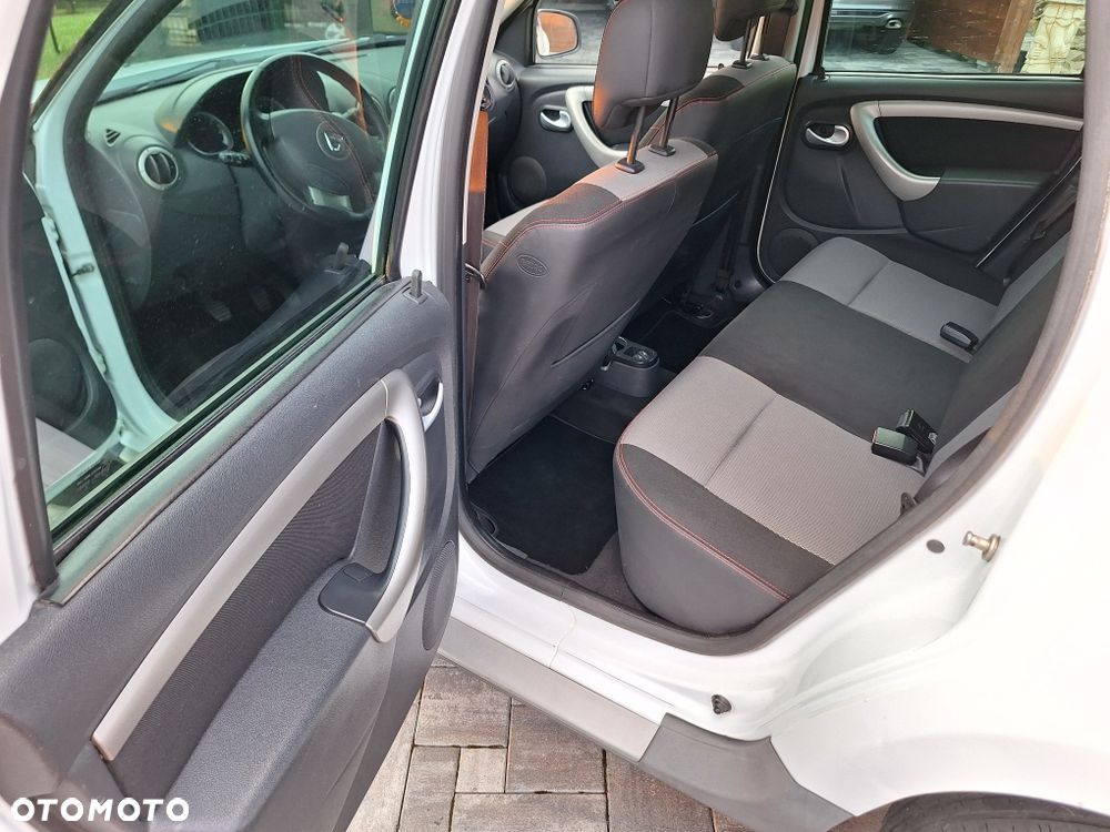 Dacia Duster - 4